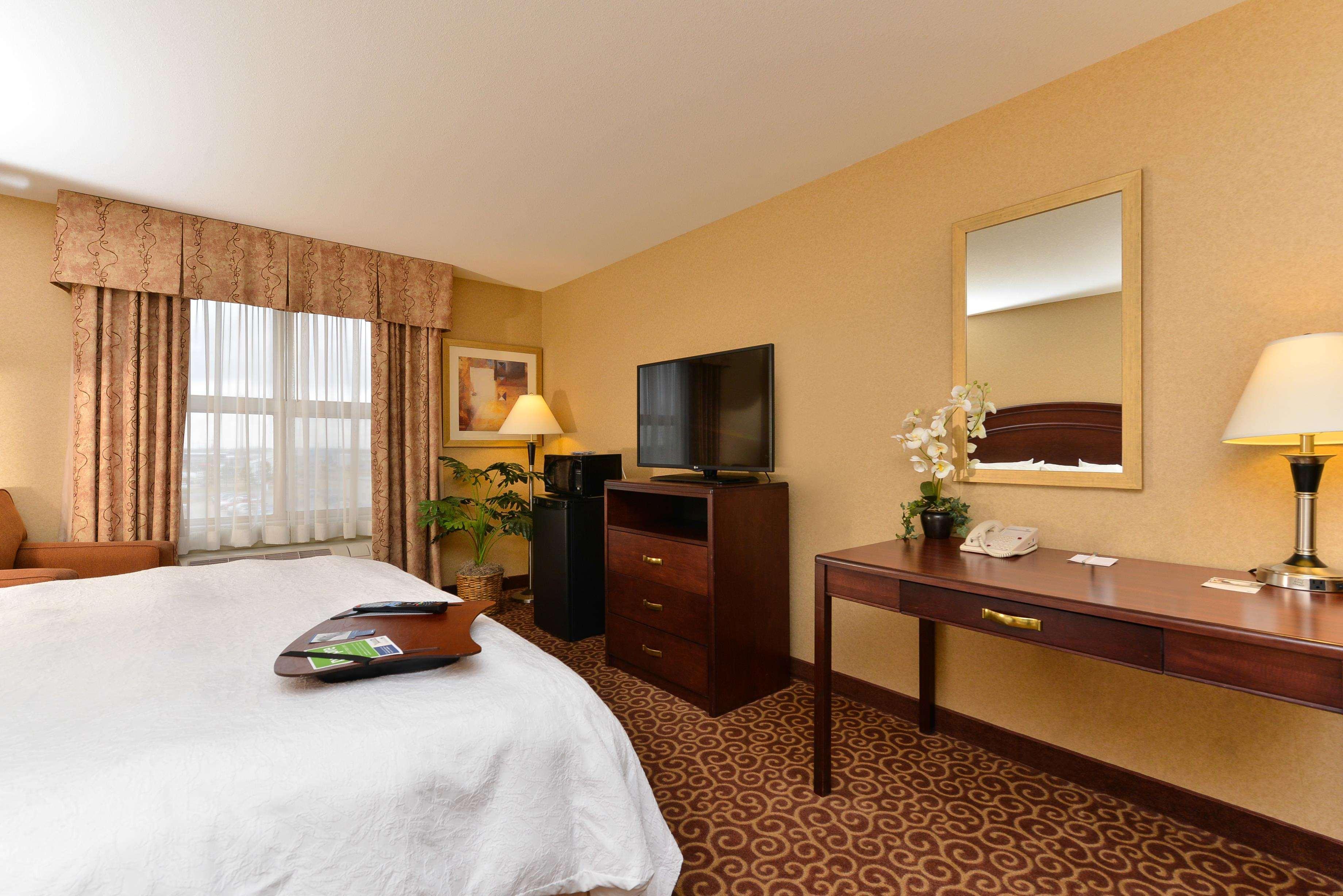 Hampton Inn & Suites By Hilton Edmonton International Airport Leduc Kültér fotó