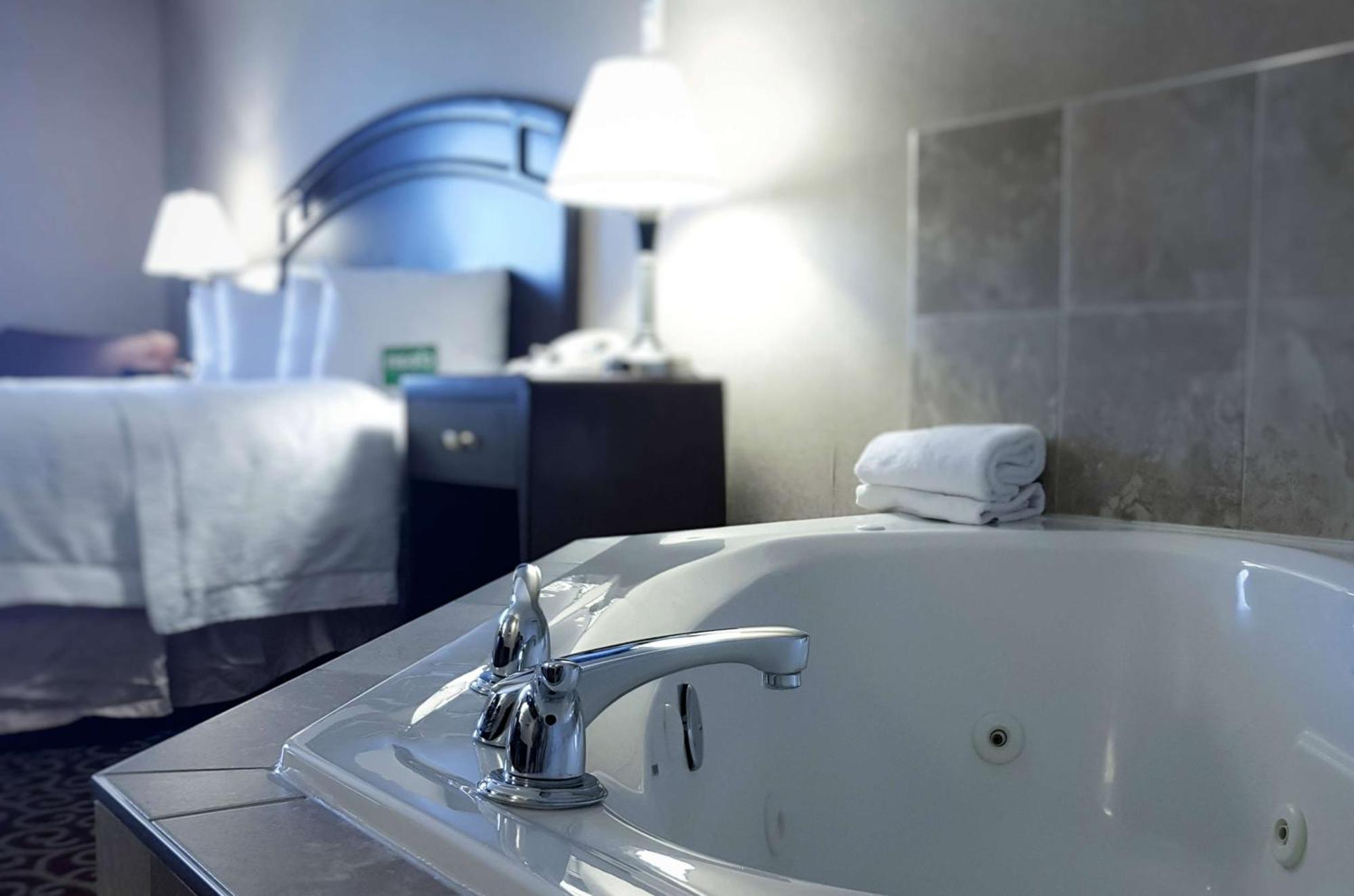 Hampton Inn & Suites By Hilton Edmonton International Airport Leduc Kültér fotó
