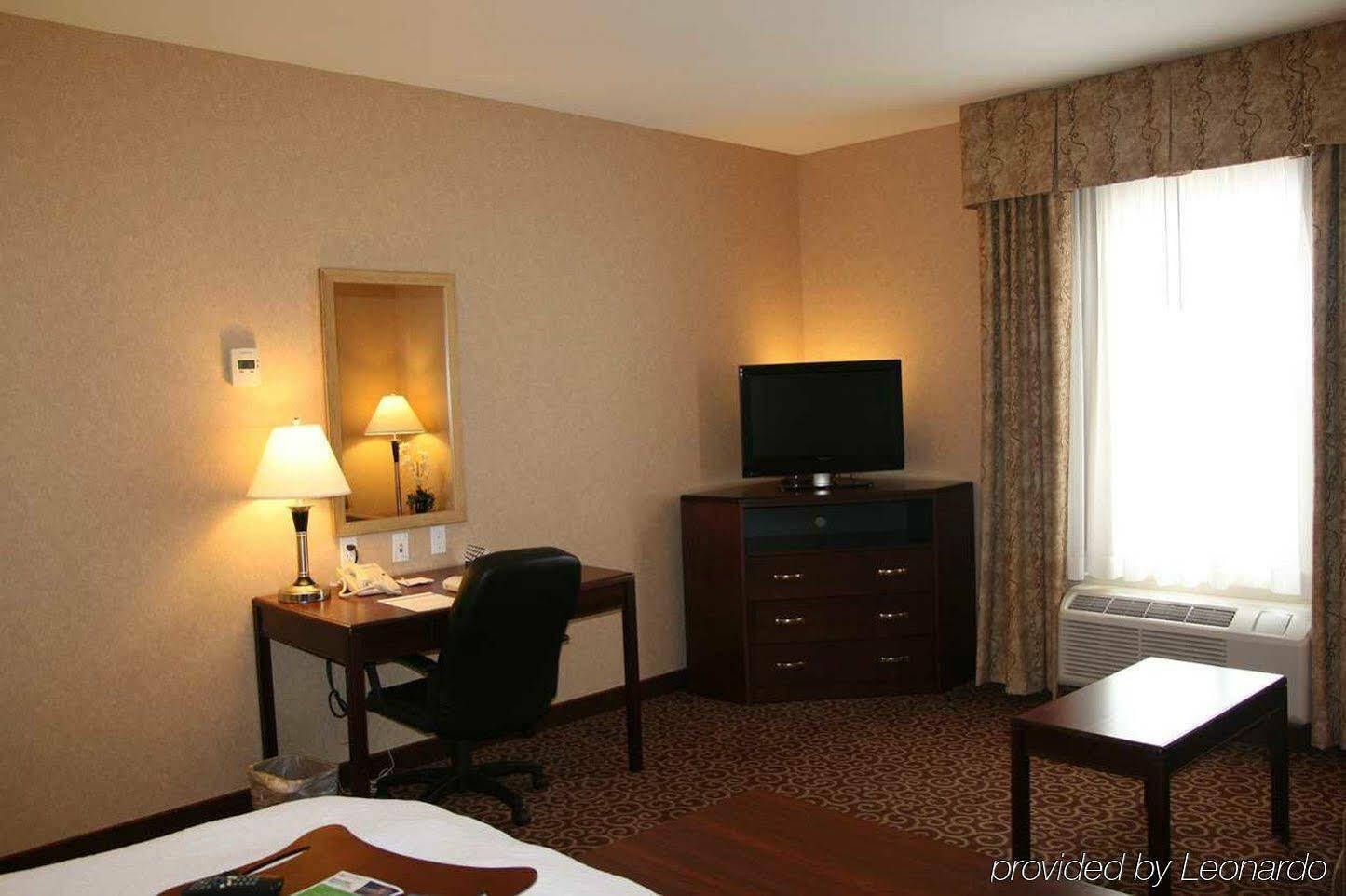 Hampton Inn & Suites By Hilton Edmonton International Airport Leduc Szoba fotó